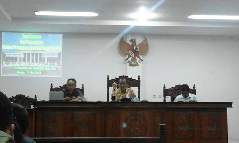 Rapat Bulanan dan Penyampaian Resume Pelanggaran Aparatur Peradilan 2015 Rapat Bulanan dan Penyampaian Resume Pelanggaran Aparatur Peradilan 2015